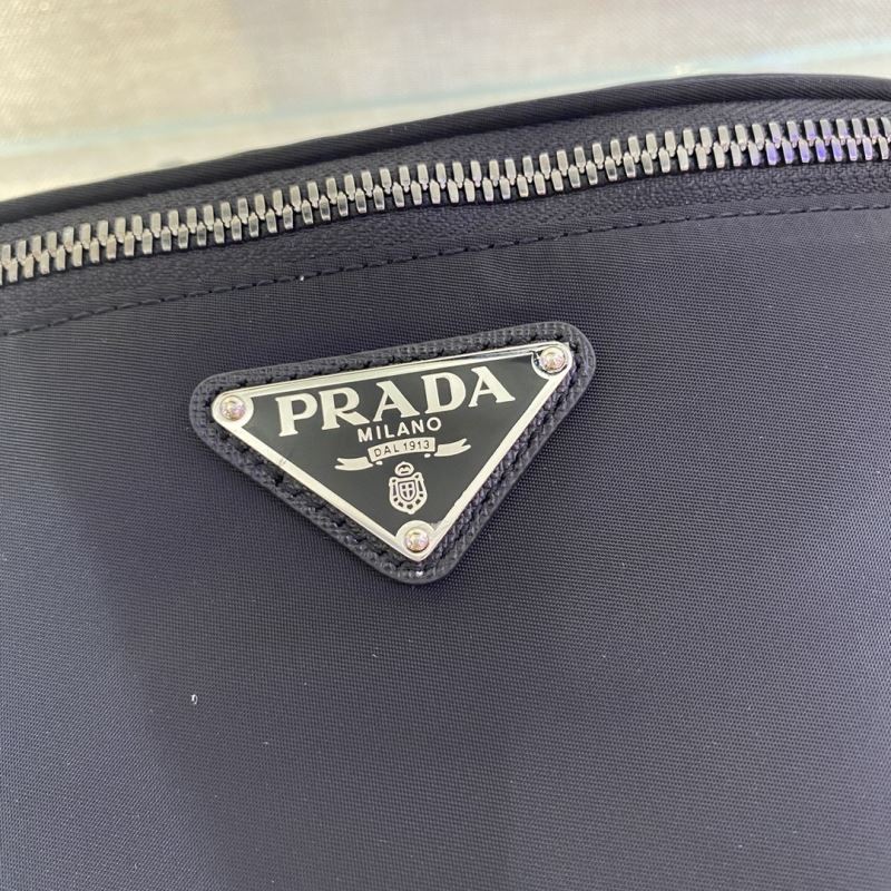 Pra*a waist chest packs